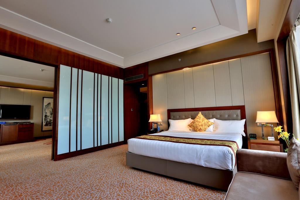 The Longemont Shenyang Otel Dış mekan fotoğraf