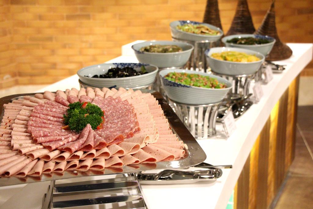 The Longemont Shenyang Otel Dış mekan fotoğraf