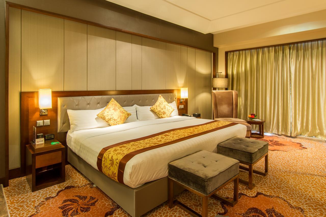 The Longemont Shenyang Otel Dış mekan fotoğraf