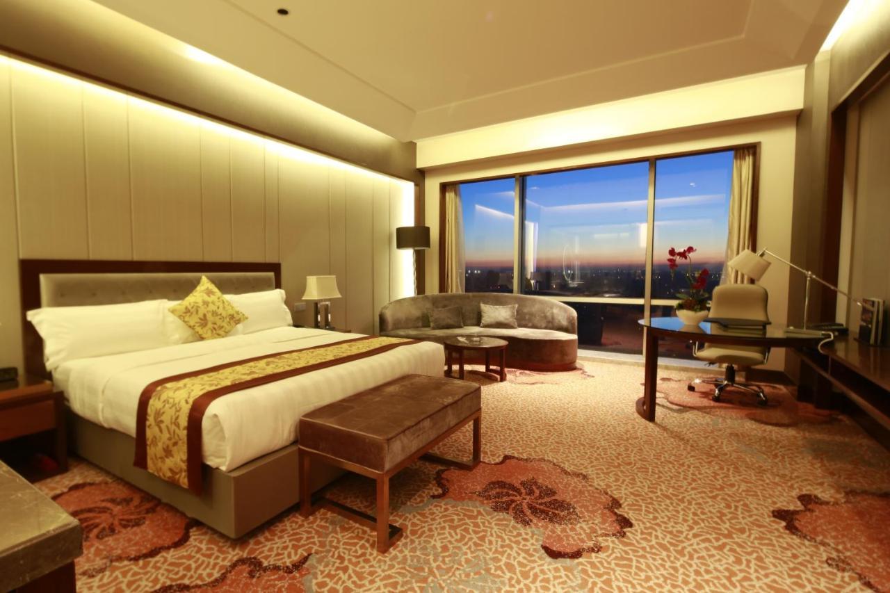 The Longemont Shenyang Otel Dış mekan fotoğraf