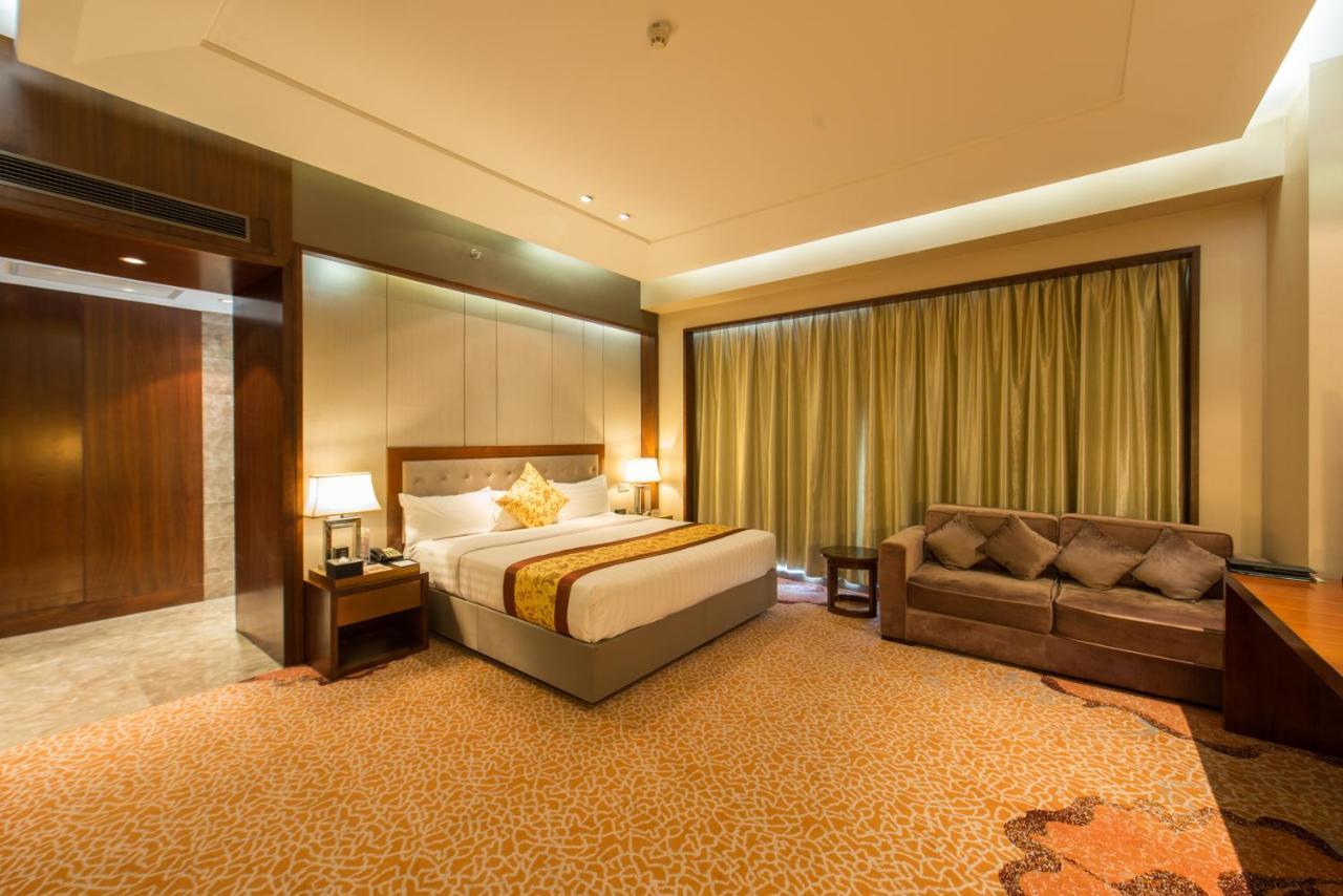 The Longemont Shenyang Otel Dış mekan fotoğraf